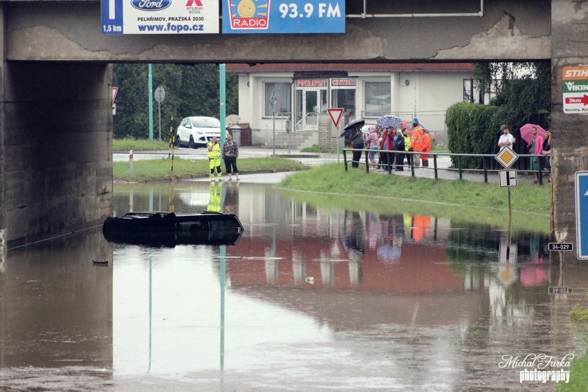 viadukt auto MICHAL FARKA